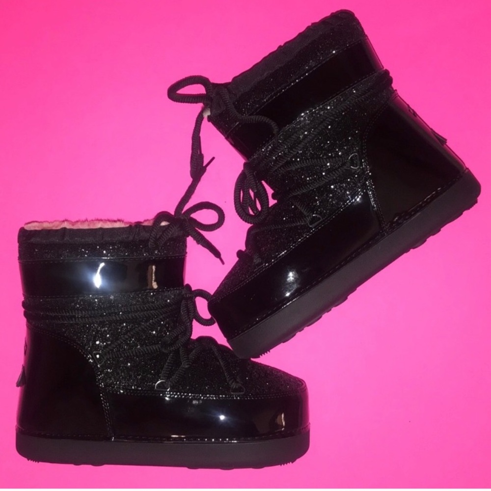 Midnight Lover Moonboot Black